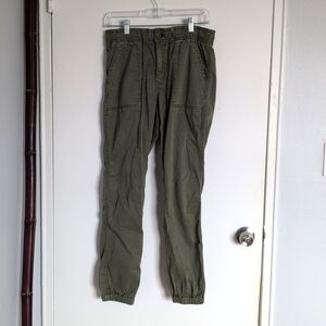 AE Next Level High-waisted Jegging Jogger Olive Green 💚 Size 8 Regular